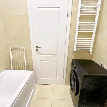 Apartment Address 10