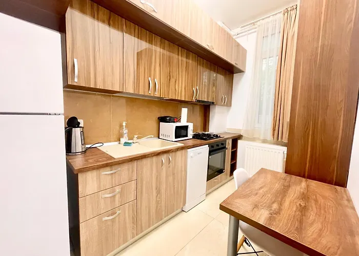 Daire Address 10 Bükreş