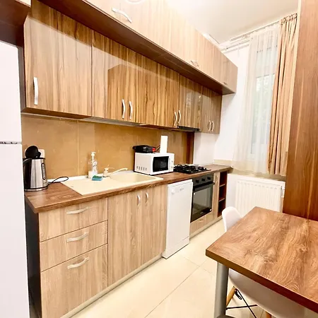 Apartament Address 10 Bucureşti