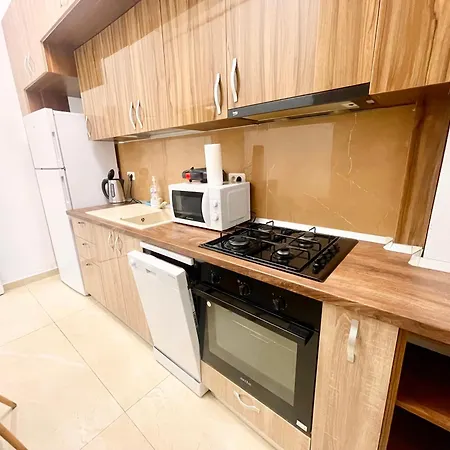 Address 10 Apartamento *